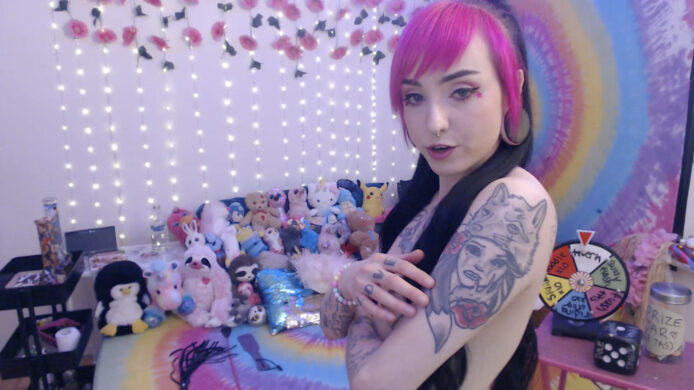 LucyLovesick Gives A Tour Of Her Tattoos