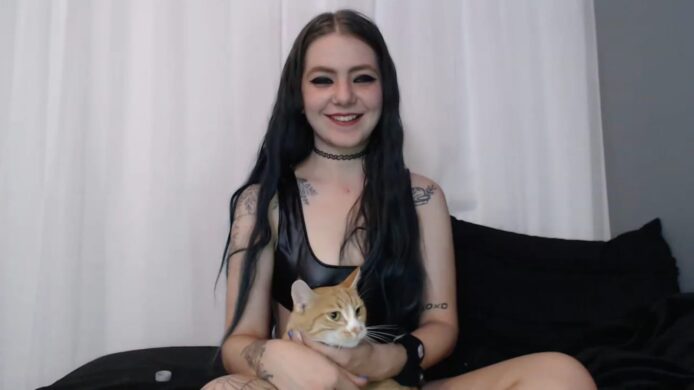 LilyXOXOO Plays With Her Kitties (And Spanks Her Booty)