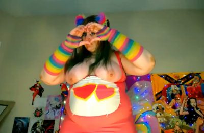 Care Bear BabyZelda Sends Lots Of Love From Her Maroon 5 Dance Party