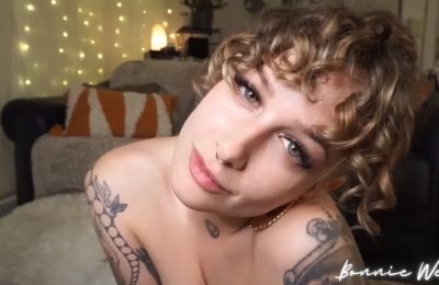 BonnieWest_ Mesmerizes With An Eye Fuck Tease