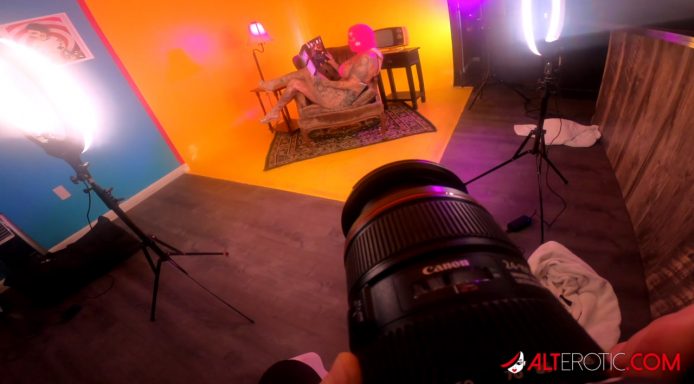 AltErotic: Behind The Scenes Of An AltStar Magazine Photoshoot Featuring Evilyn Ink