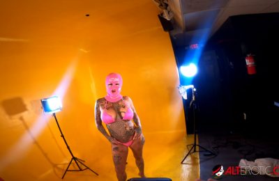 AltErotic: Behind The Scenes Of An AltStar Magazine Photoshoot Featuring Evilyn Ink