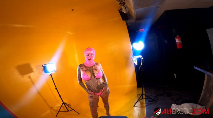 AltErotic: Behind The Scenes Of An AltStar Magazine Photoshoot Featuring Evilyn Ink