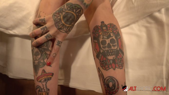 AltErotic: Rocky Emerson Does A Tattoo Tour