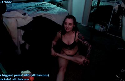 LilithMoon_ Oils Up For A Sexy Tease
