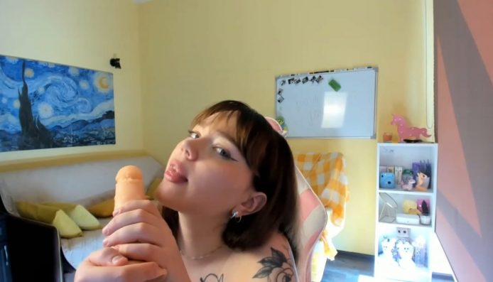 Milly_Saint Serves Cute And Naughty With A Little Help From Her Dildo
