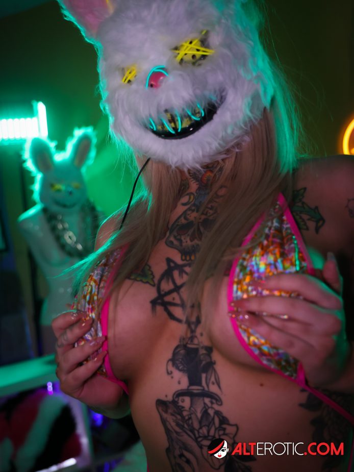 AltErotic: Kennedy Has Us Hopping Hard in Her Private Bunny Afterparty