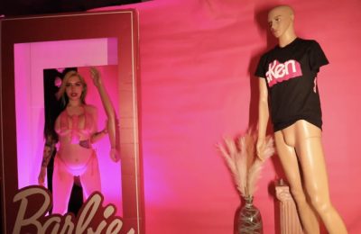Cubbixoxo’s Barbie Comes With Fisting Accessories