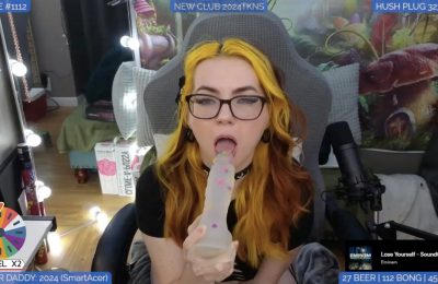 LilyKush Lets Her Lips Do The Talking