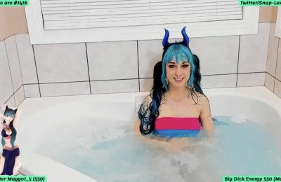 LexaLuv Is Extra Horny And Wet