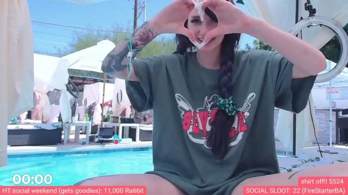 ArielGator Jumps Into The MFC Social Pool