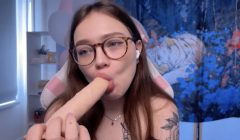 Milly_Saint Has A Mouthful