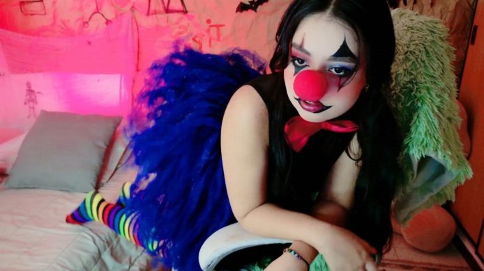 Clowning Around With Damn_That_Booty