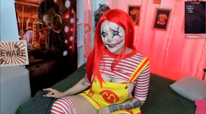 Happy McHalloween With Sarahminage As A Ghoulish Ronald McDonald