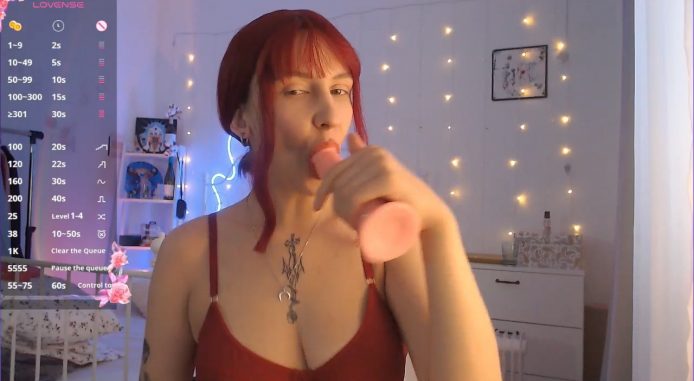 Amylas Serves Up Some Red Hot Teases