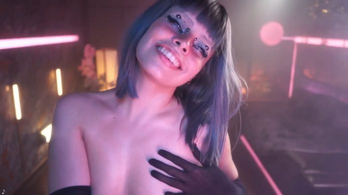 The Sensationally Sensual World Of AlessaGoreng