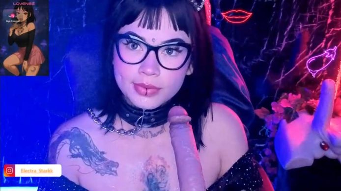 Electra_stark's Smoking Hot Toy Tease