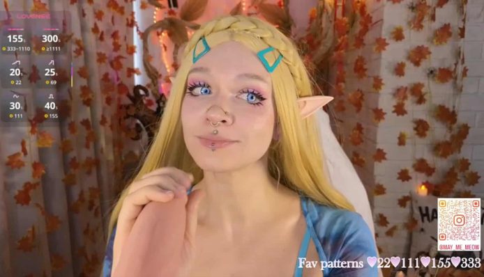 Naughty Elf Mao_me_meow Grabs A Toy To Play With