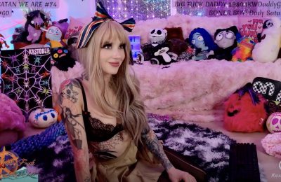 A Nightly Tease With KasaraWood