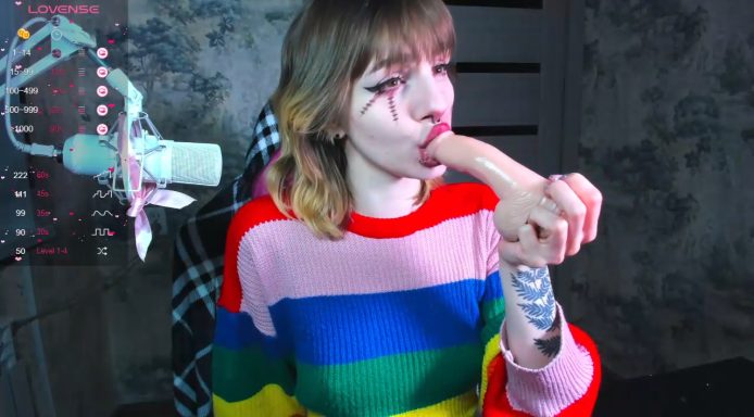 A Mouthwatering Tease By Cute Clown Kawaii_power_uwu