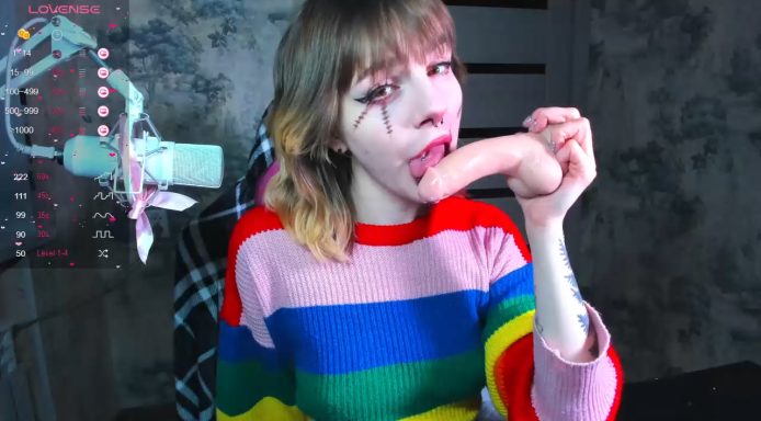 A Mouthwatering Tease By Cute Clown Kawaii_power_uwu