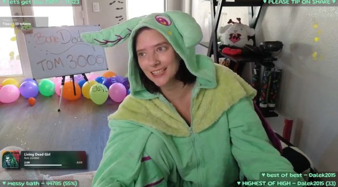 Cute Moth BirthdayMeowz Spreads Her Wings For Halloween