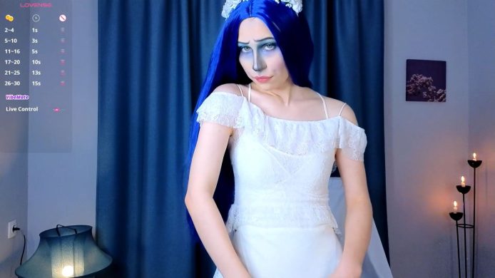 Heaven_blonde's Stunning Corpse Bride Style