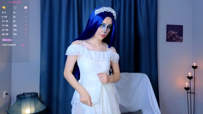 Heaven_blonde's Stunning Corpse Bride Style