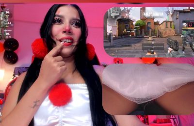 A Bit Of Clowning Around With SweetieCloe As Pennywise The Clown