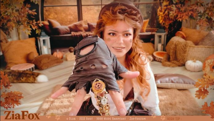 ZiaFox's Sexy Steampunk Show