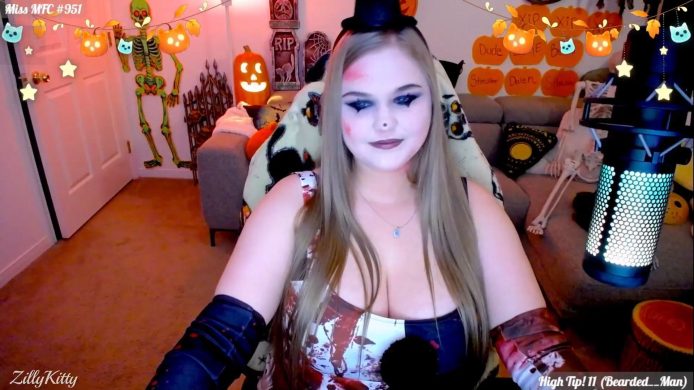 ZillyKitty's Terrifyingly Terrific Art The Clown Show