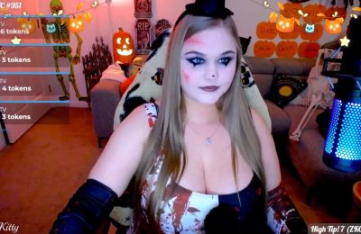 ZillyKitty's Terrifyingly Terrific Art The Clown Show