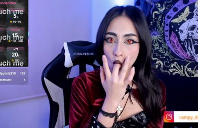 Vampy_dolll's Naughty Finger Sucking Tease