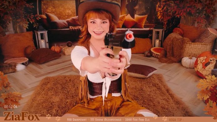 A Rootin' Tootin' Halloween With ZiaFox