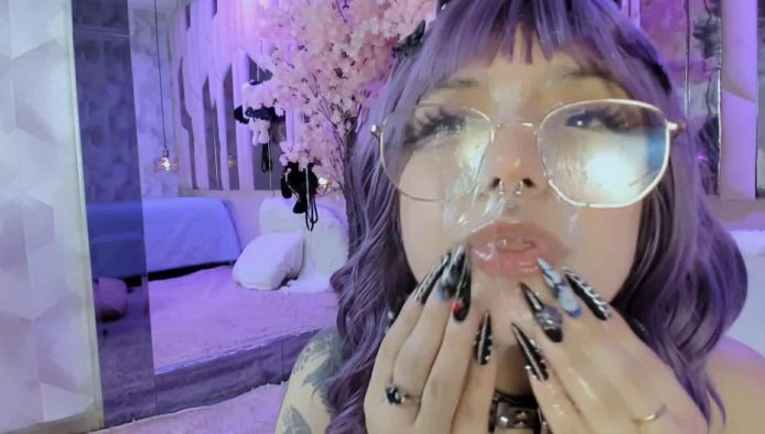 A Sloppy And Messy Tease By Biizzy_noar