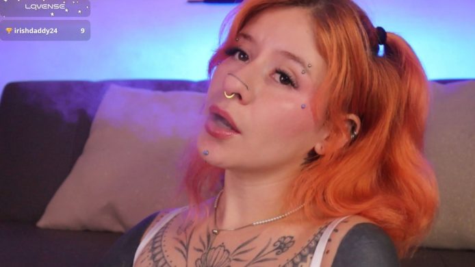 A Smoking Hot Time With Daarlene