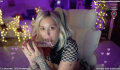 MermaidMiley’s Harley Quinn-esque Teasing