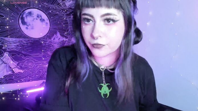 Hallucigenia1 Looks Bootytastic