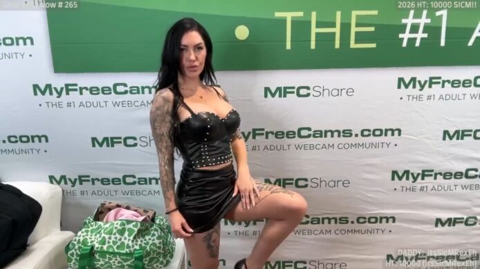 A Spankin' Sexy AVN With ItsKylieEh