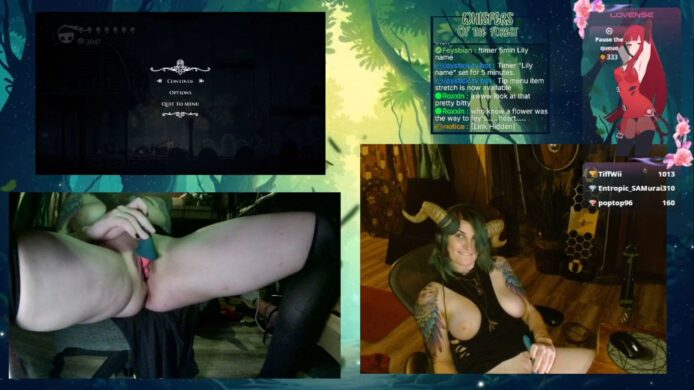 Feysbian Tests Out Her Brand New Toy