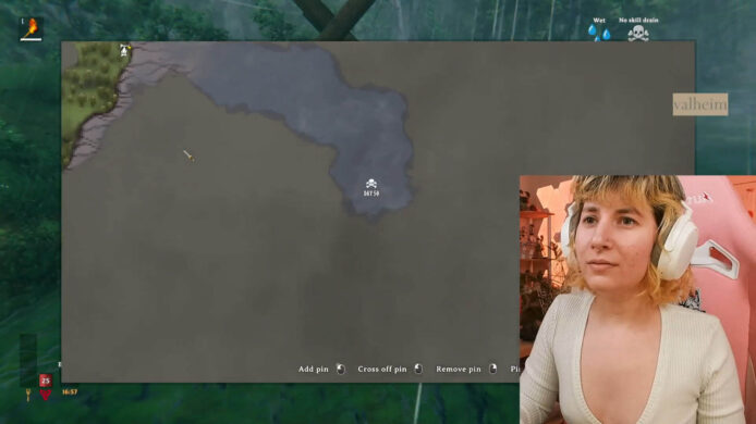 KomoBear Explores The World Of Valheim