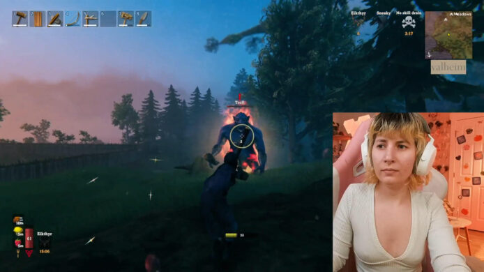 KomoBear Explores The World Of Valheim