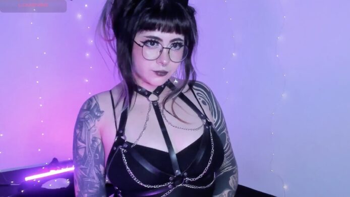 Hallucigenia1 Looks Bootylicious