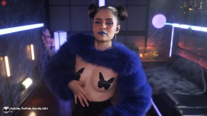 AlessaGoreng Puts On A Laserific Show