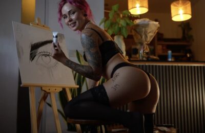 Sarah_Pink Is Art Making Art