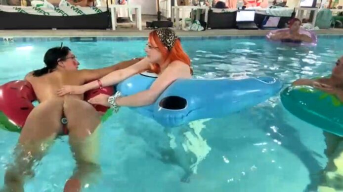 Cynpai Flashes Some Butt Plug Beauty At MFC Social