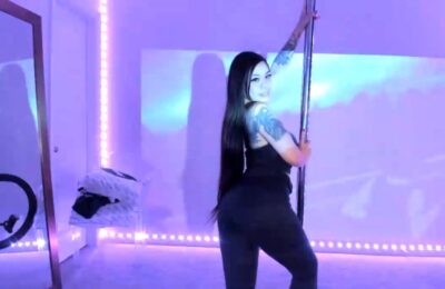 Chill Chats And Sexy Treats From Dolllface