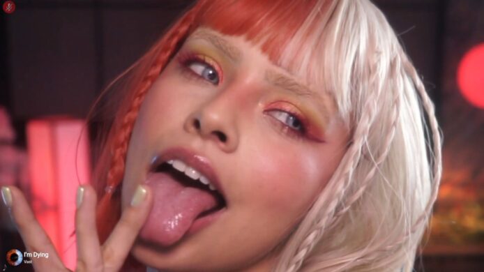 AlessaGoreng Is A Red Hot Stunner