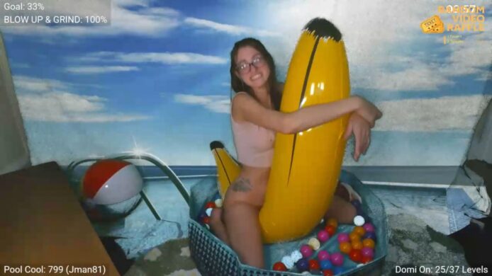 AliceFunker's Poolside Banana Ride