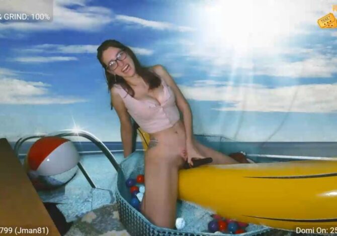 AliceFunker's Poolside Banana Ride
